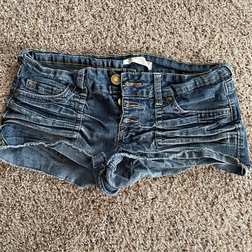 Jean short shorts